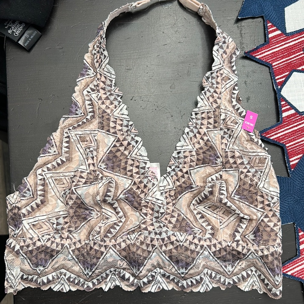 Victoria secret bralette. Brand new with tags size small